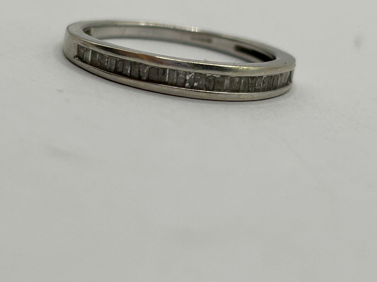 Sparkling 9ct Gold Baguette Diamond Eternity/Stacking Ring - 0.25ct With Certificate of Authenticity