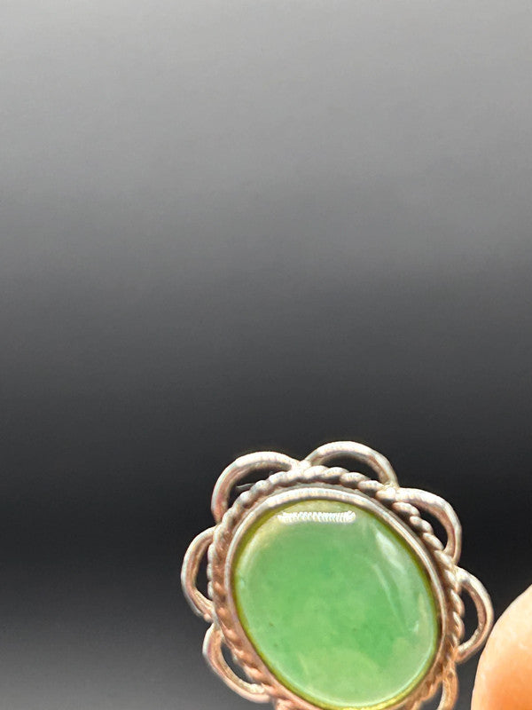 Vintage-Style Sterling Silver & Jadeite Pendant (Approx. 2cm)