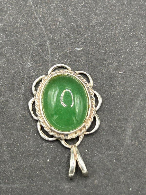Vintage-Style Sterling Silver & Jadeite Pendant (Approx. 2cm)