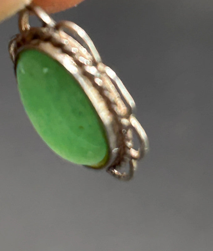 Vintage-Style Sterling Silver & Jadeite Pendant (Approx. 2cm)