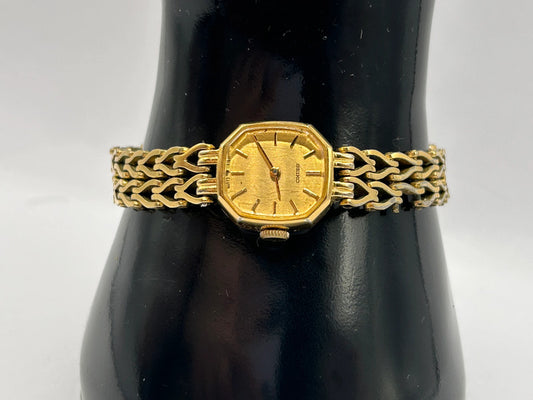Elegant Vintage Seiko Gold Tone Ladies Wind Up Watch - Retro Octagonal Design - Working