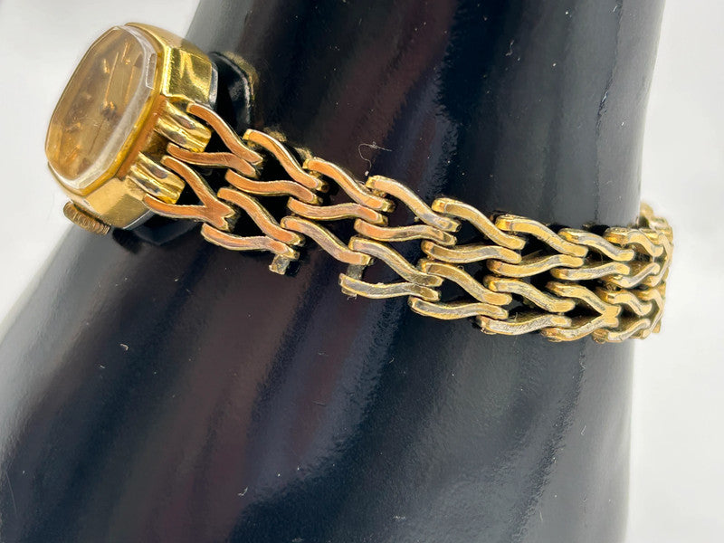 Elegant Vintage Seiko Gold Tone Ladies Wind Up Watch - Retro Octagonal Design - Working