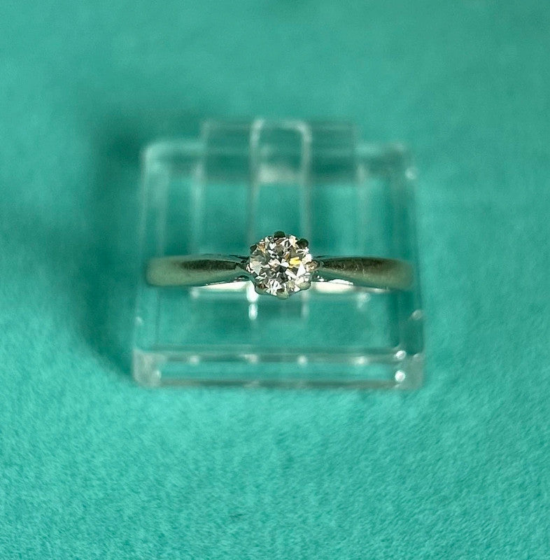 18ct White Gold Solitaire Diamond Ring (1/4ct) Size K 1/2 Hallmarked