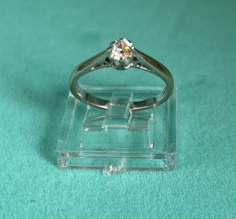 18ct White Gold Solitaire Diamond Ring (1/4ct) Size K 1/2 Hallmarked