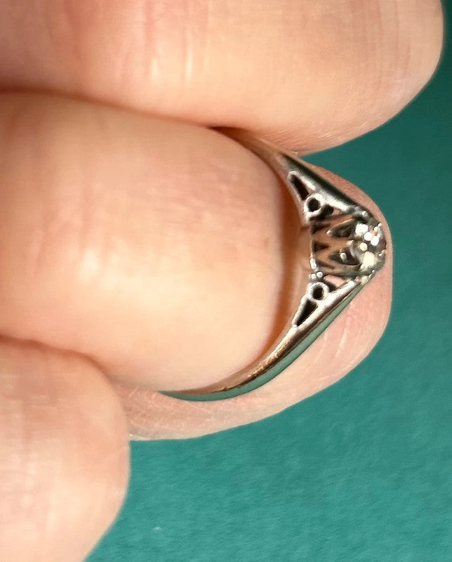 18ct White Gold Solitaire Diamond Ring (1/4ct) Size K 1/2 Hallmarked