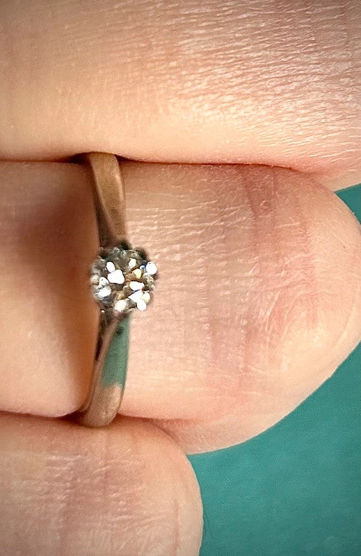 18ct White Gold Solitaire Diamond Ring (1/4ct) Size K 1/2 Hallmarked