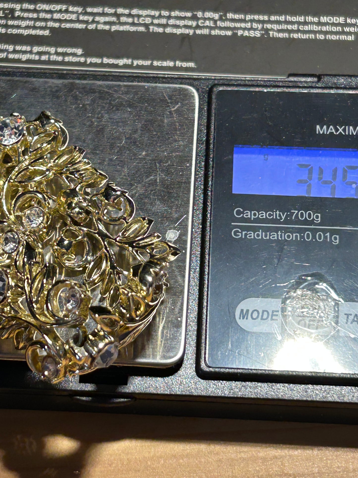 Vintage Signed Jewelcraft Gold Tone Leaf & Rhinestone Bracelet 7"