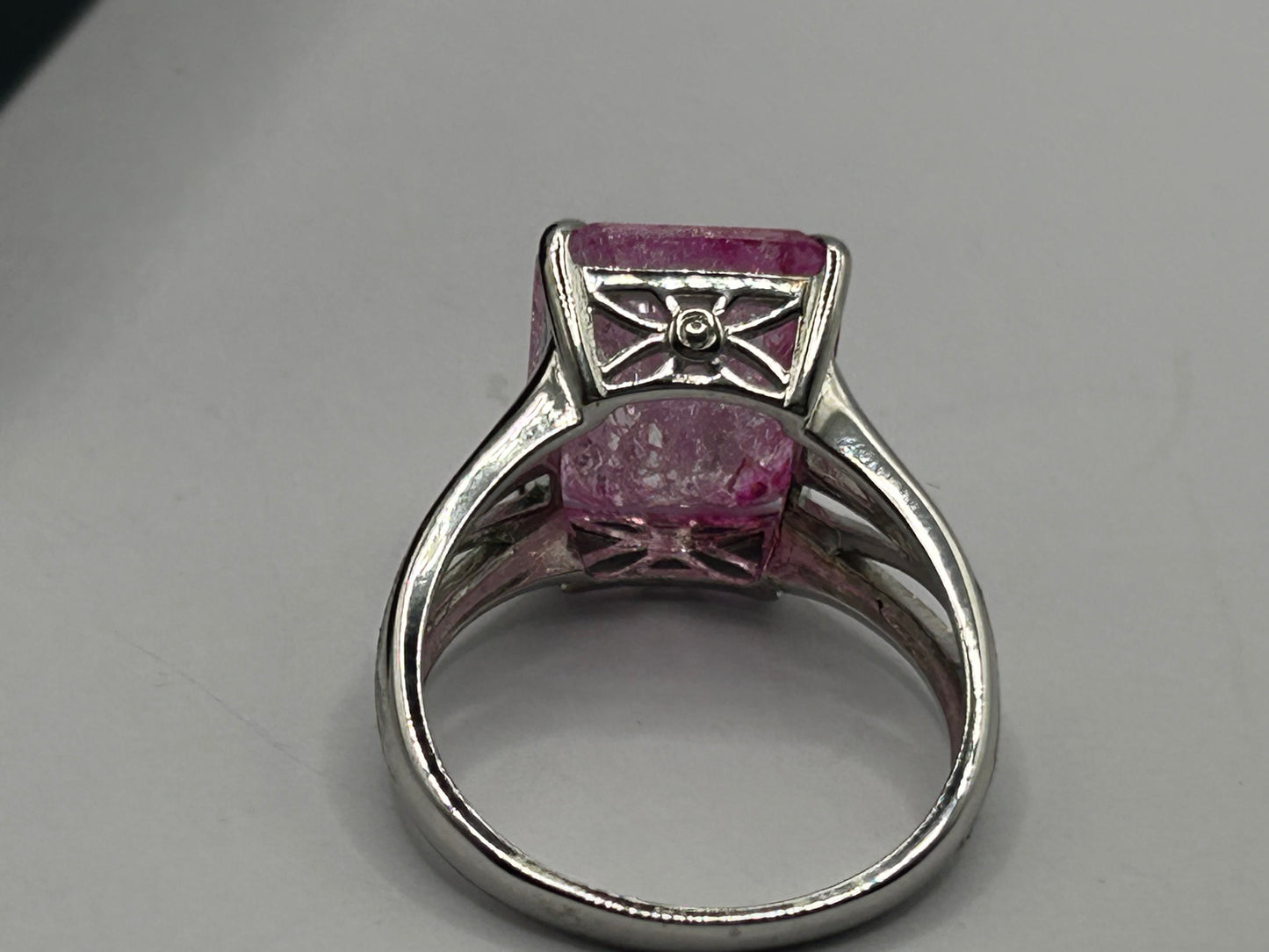 Sterling Silver Pink Crackled Quartz Ring - Size T 1/2 - With Certificate