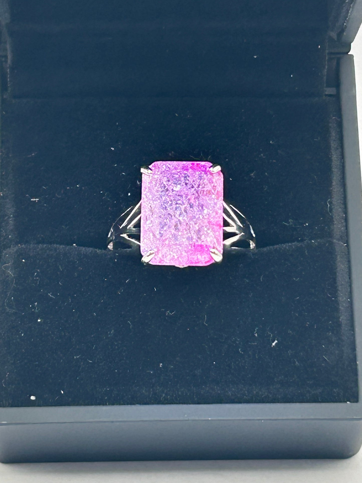 Sterling Silver Pink Crackled Quartz Ring - Size T 1/2 - With Certificate