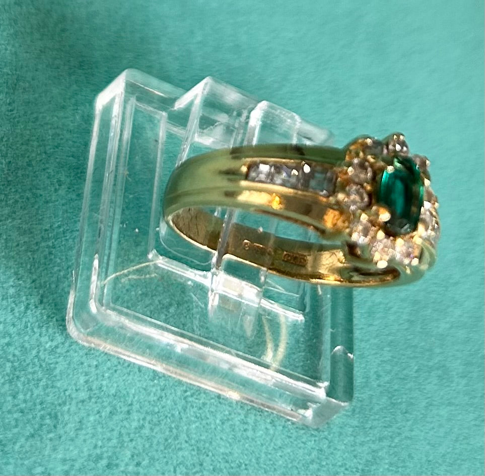 18ct Yellow Gold Emerald & Diamond Cluster Ring (3.15g) Vintage