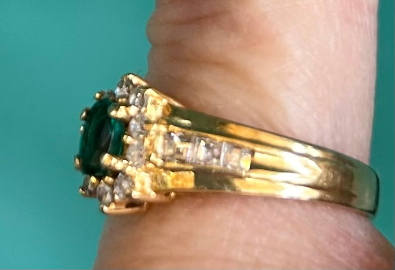 18ct Yellow Gold Emerald & Diamond Cluster Ring (3.15g) Vintage