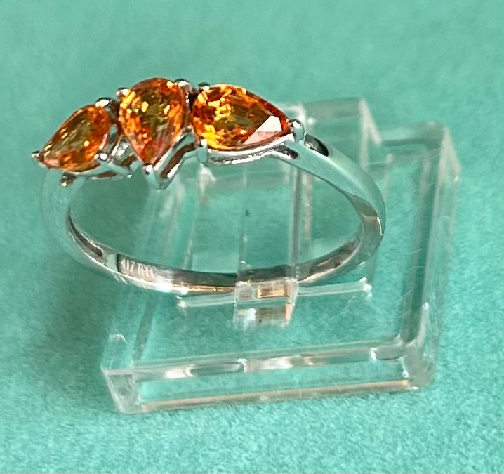 10ct White Gold Madeira Citrine Trilogy Ring Pear Cut Hallmarked