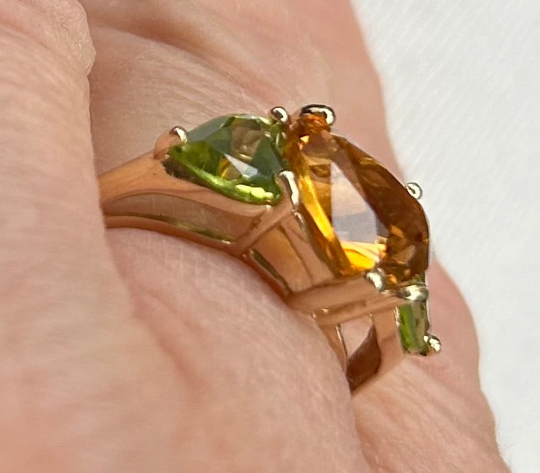 Vibrant Vintage 14k Gold Citrine & Peridot Heart Trilogy Ring 3-Stone Ring Hallmarked