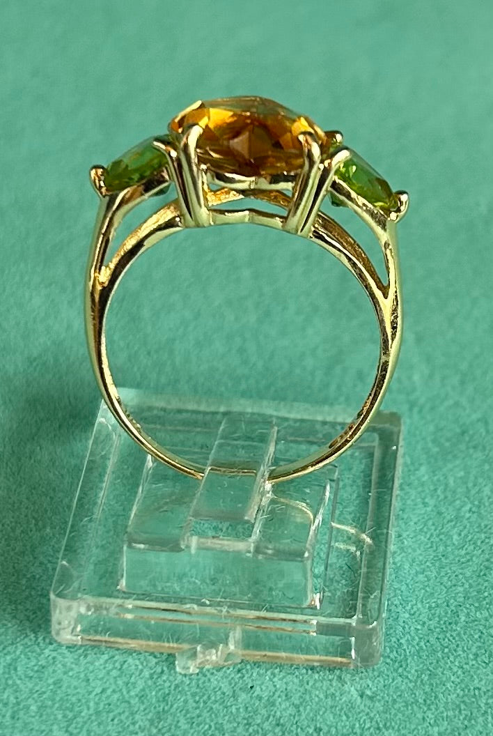 Vibrant Vintage 14k Gold Citrine & Peridot Heart Trilogy Ring 3-Stone Ring Hallmarked