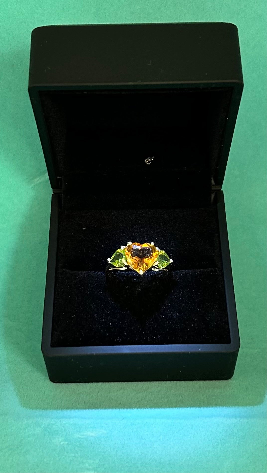 Vibrant Vintage 14k Gold Citrine & Peridot Heart Trilogy Ring 3-Stone Ring Hallmarked