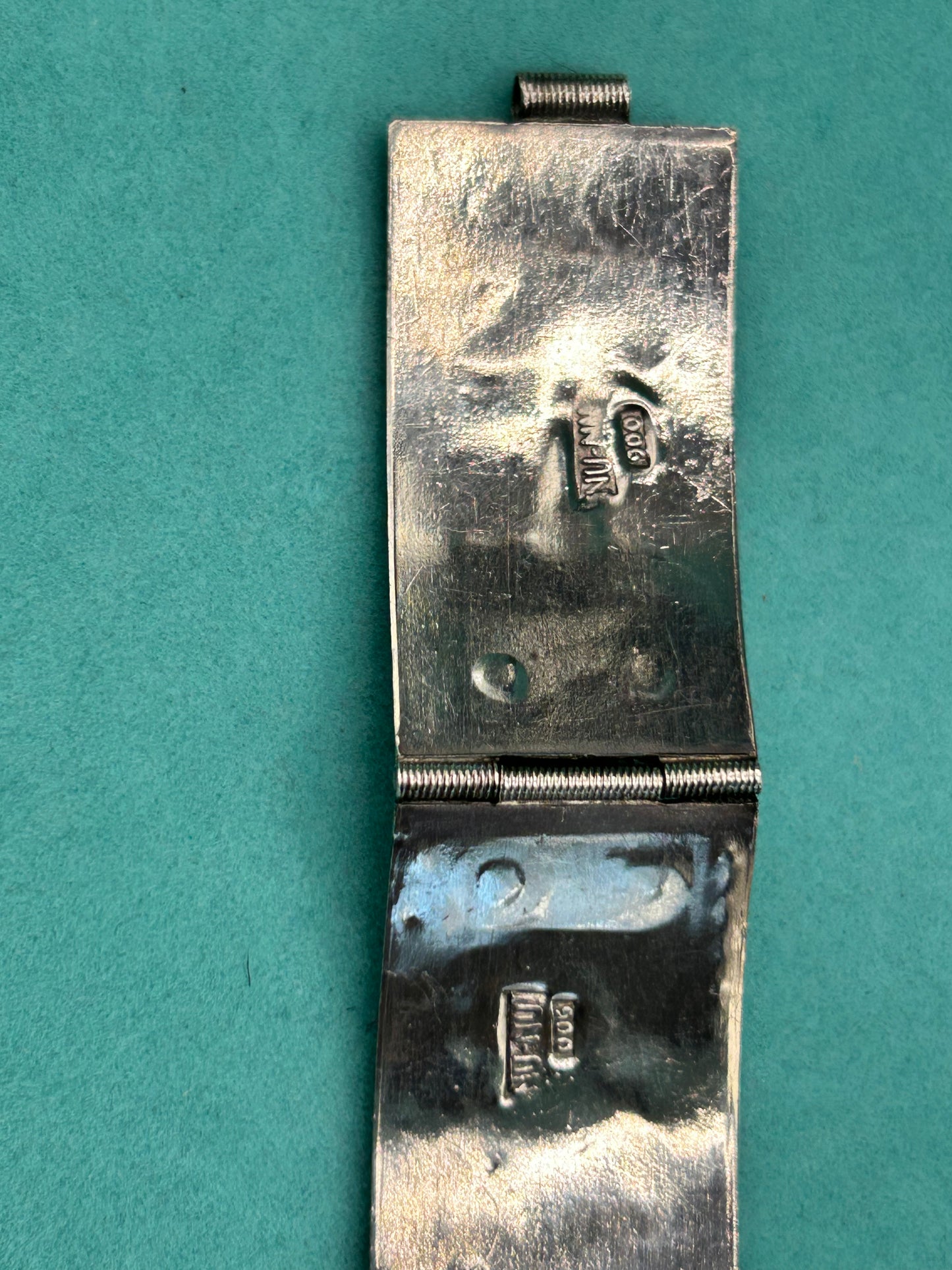 Stunning Vintage 900 Silver Turquoise Bracelet - "Nu Nu" - 29g