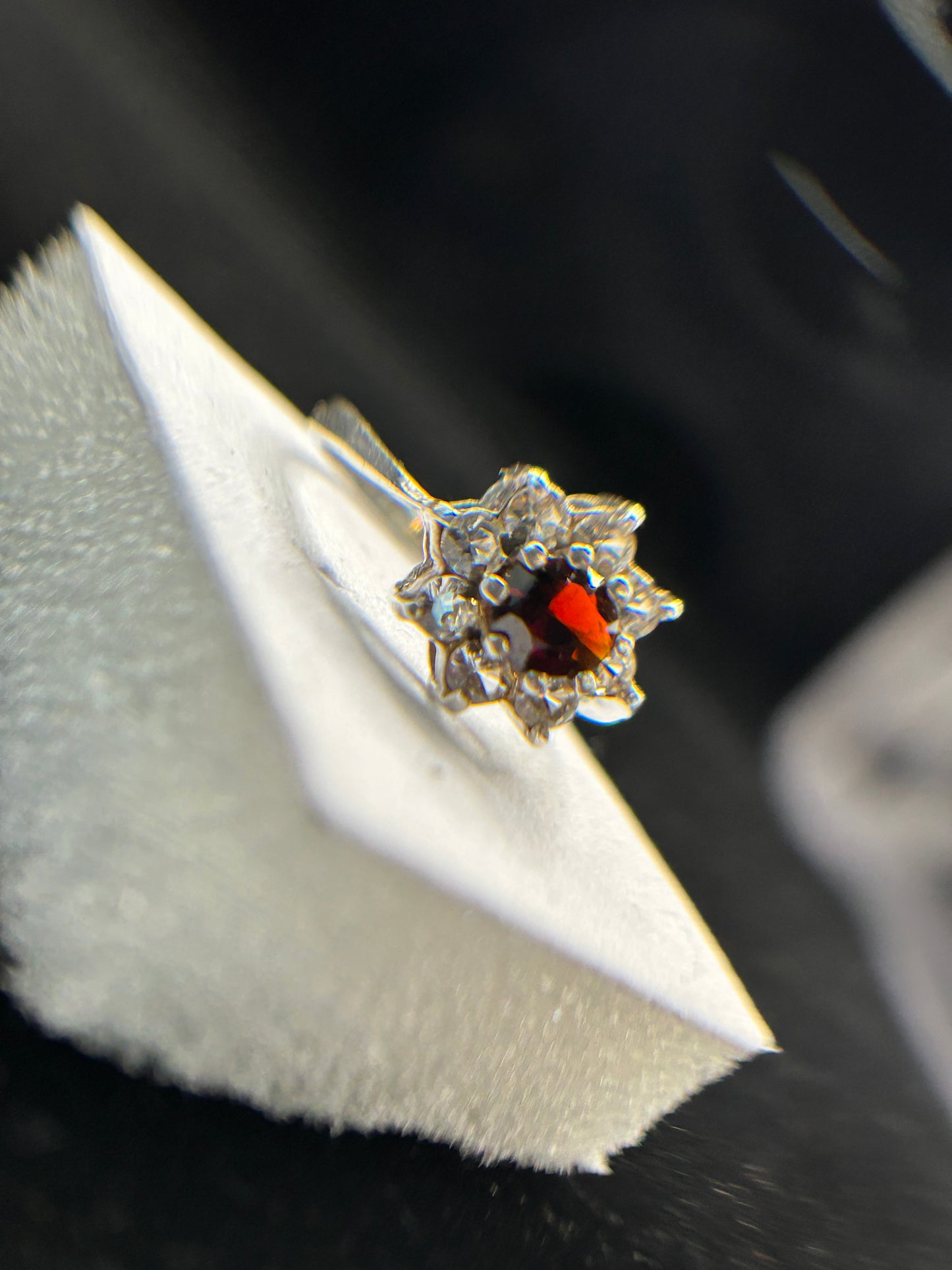 Stunning Vintage 1979 PDL Jewellery Silver Garnet Ring