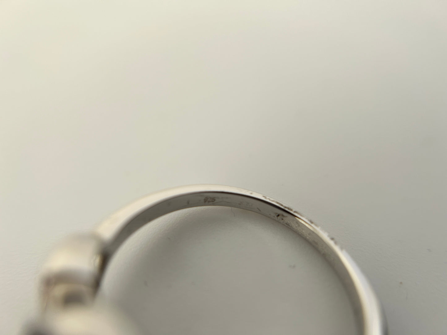 Stunning Tanzanite Cabochon 925 Silver Ring - 5.5ct & Celtic Design