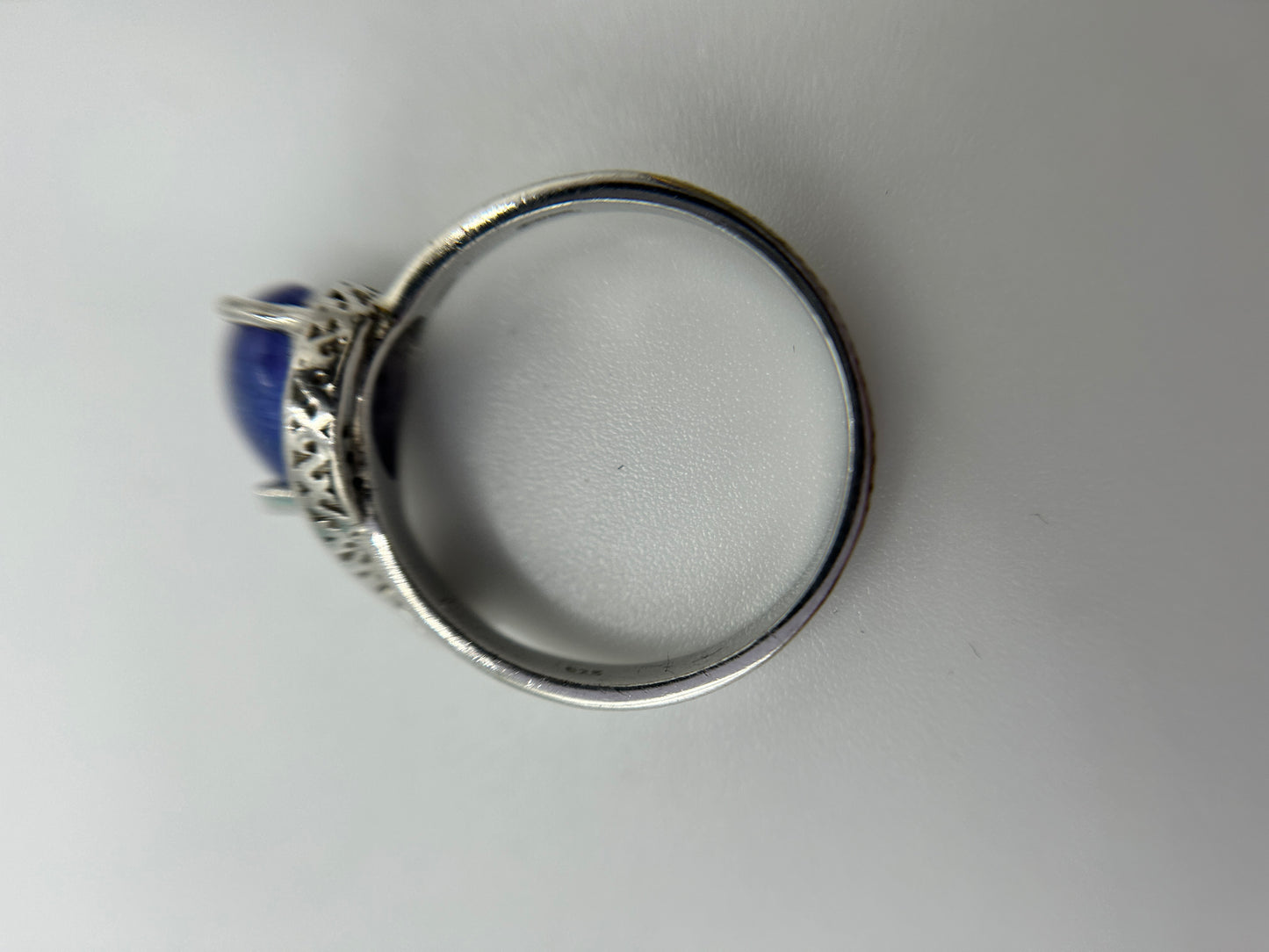 Silver Tanzanite Cabochon Ring - 5.5ct & Celtic Design - With Certificate