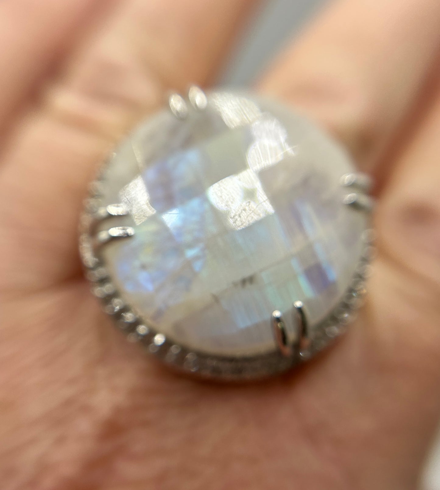 Capture the Celestial Glow: The Moonlight Ring