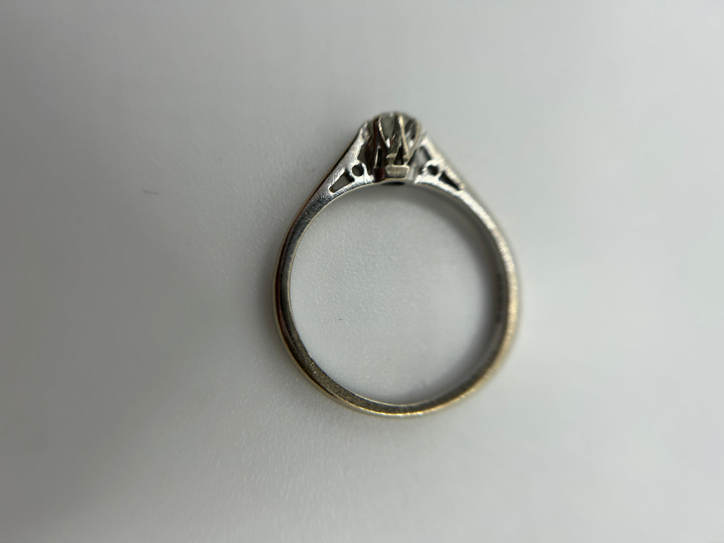 18ct White Gold Solitaire Diamond Ring (1/4ct) Size K 1/2 Hallmarked