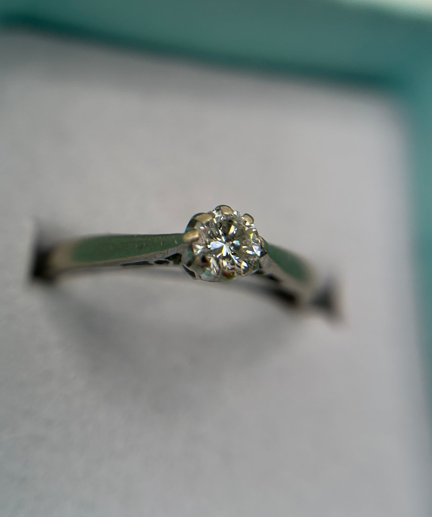 18ct White Gold Solitaire Diamond Ring (1/4ct) Size K 1/2 Hallmarked