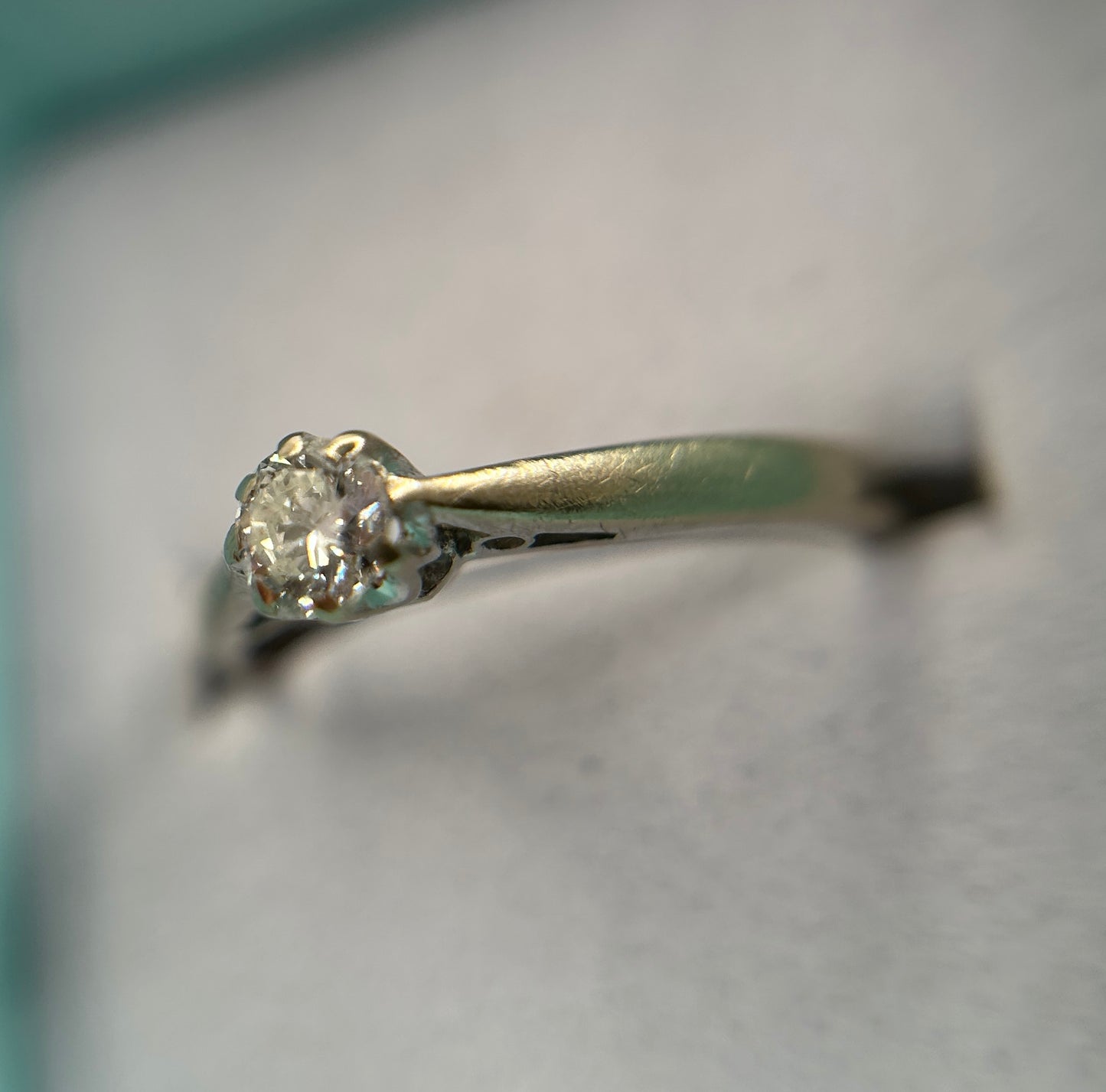 18ct White Gold Solitaire Diamond Ring (1/4ct) Size K 1/2 Hallmarked