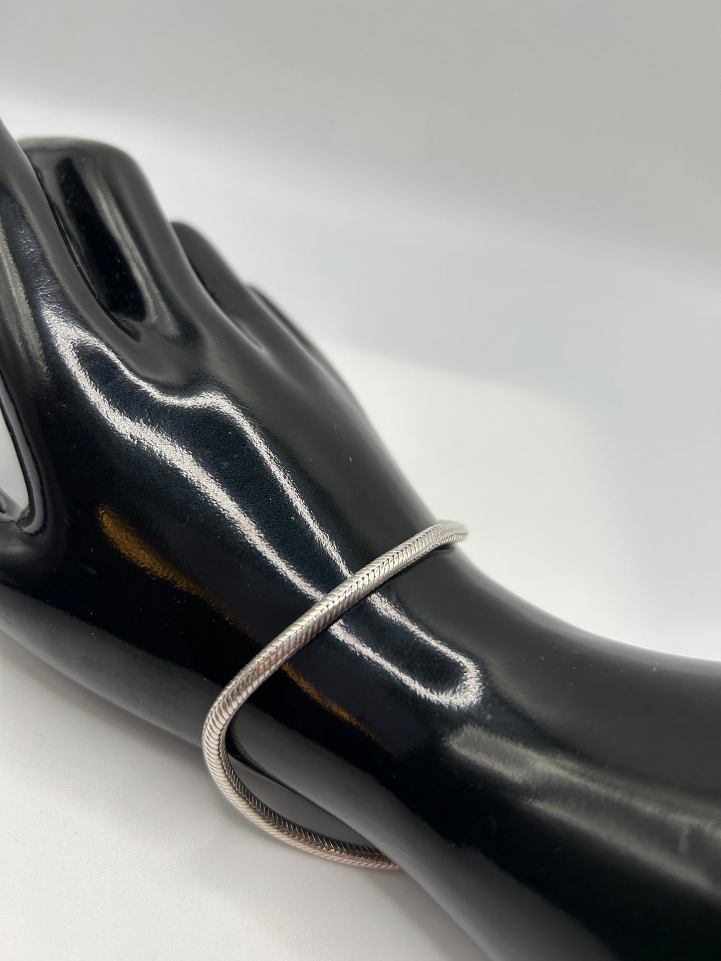 Sterling Silver 925 Snake Chain Bracelet 14.7 g 7″/18–19 cm